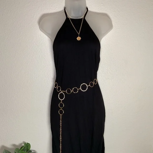 Elegant Black Maxi Dress - Picture 8 of 15
